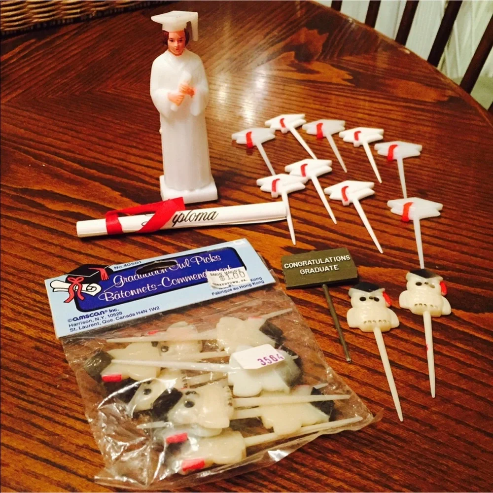 Vintage Female Graduate Cake Topper